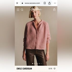 Like new! Sezane Emile cardigan in Mottled Pink
Alpaca/woo! Small! Gorgeous!